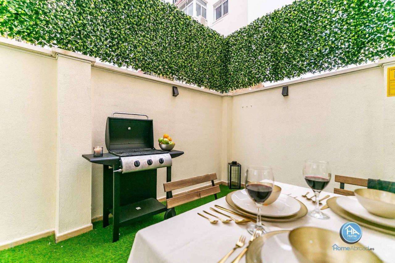 Bajo Urbano Boutique En Carlos Haya Con Terraza Y Parking 말라가 외부 사진